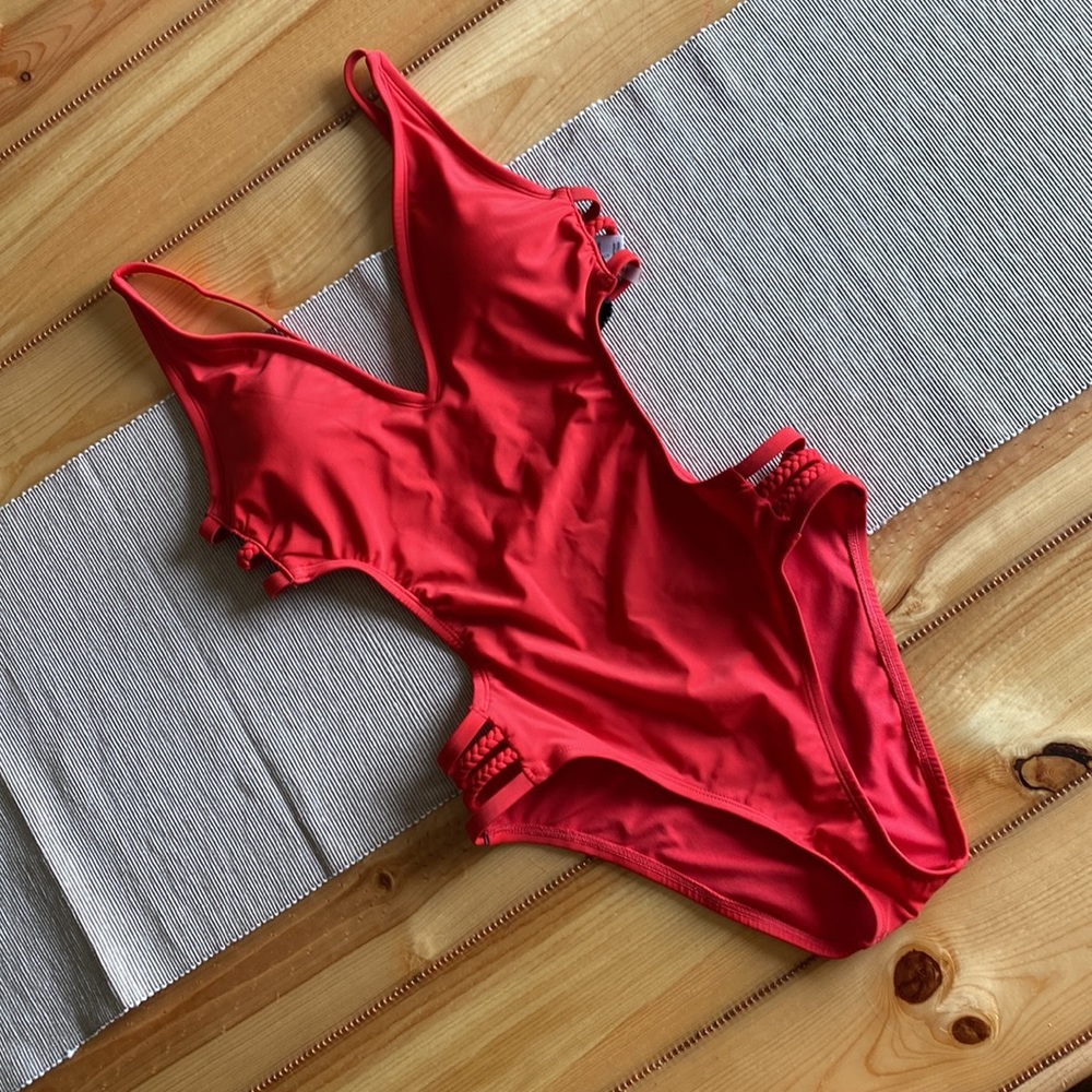 One piece swimsuit